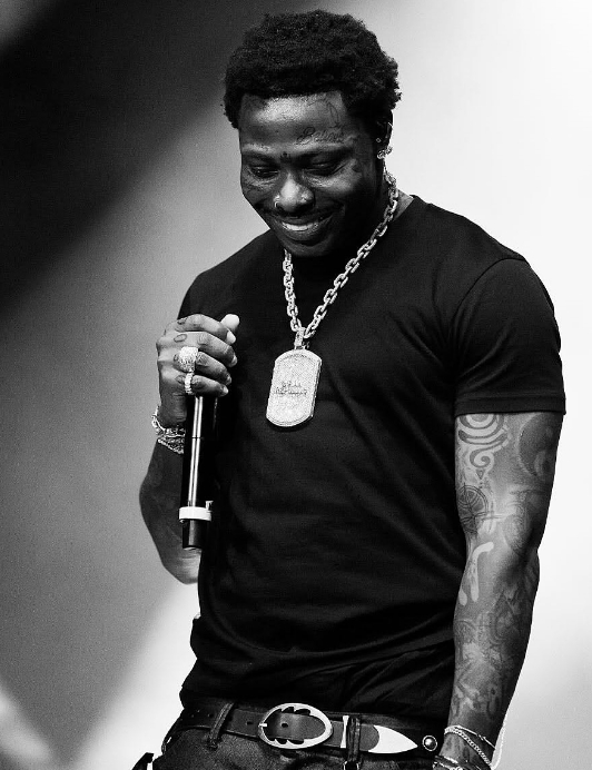 Asake's Best Verses on Features & Collaborations: A Deep Dive into the Hitmaker's Guest Spots